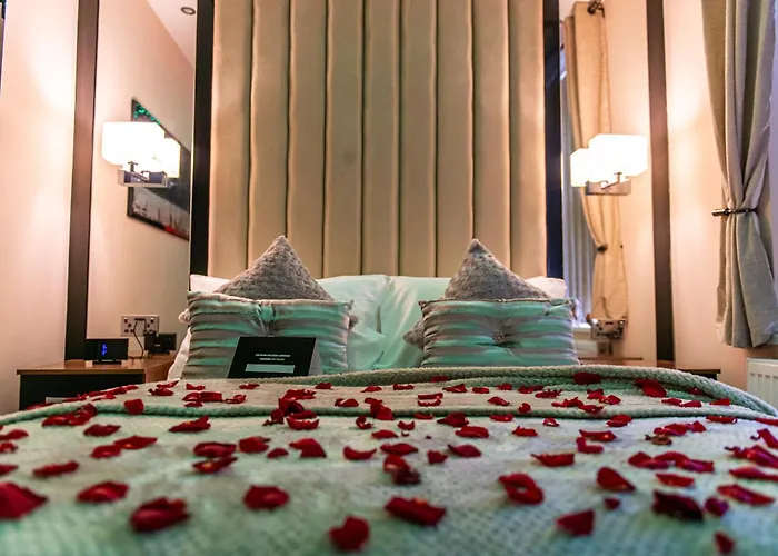 Velmora Suites Bradford