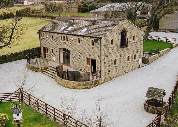 Sycamore Barn - Uk33353